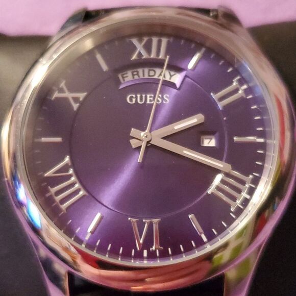 Guess Metropolitan Men's Analog Date & Day Watch W0792G1 - Picture 4 of 11